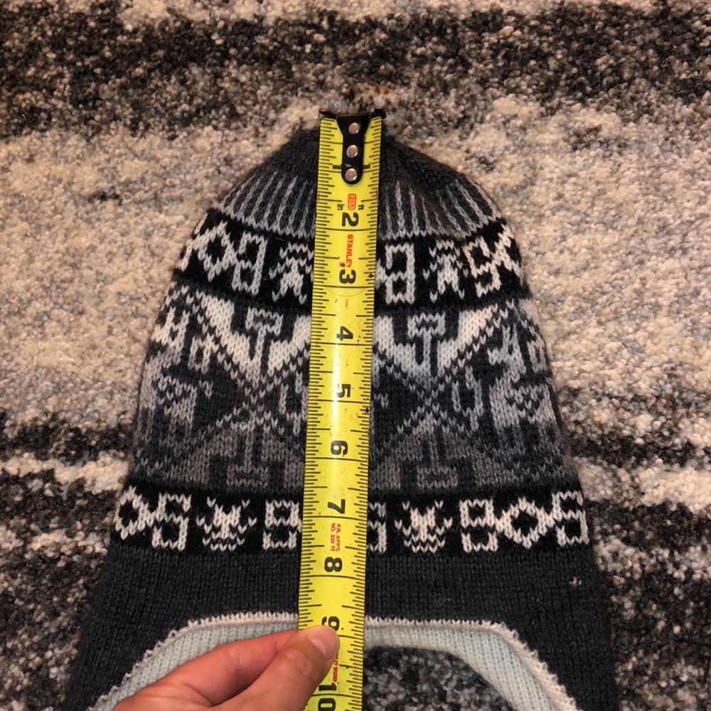 Reversible Peruvian chullo/ hat - Picture 4 of 4